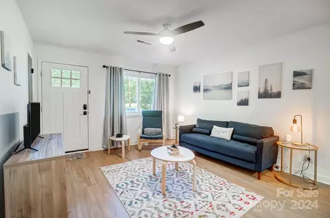 Living - 4005 Howie Cir, Charlotte, NC 28205 photo 1 of 1
