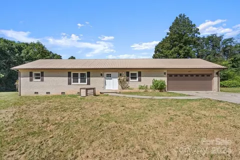 4815 Salisbury Ne St NE, Hickory, NC 28601