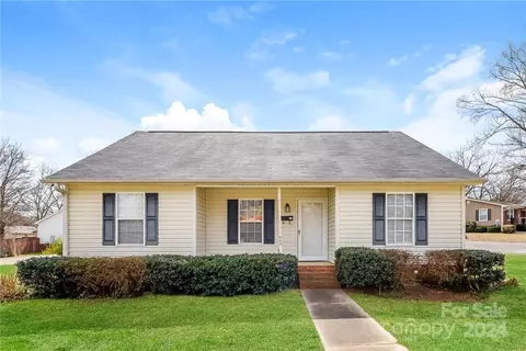 840 Willowbrook Ave, Rock Hill, SC 29730