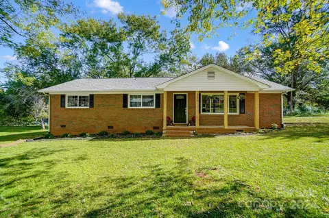 256 Greenbay Dr, Rock Hill, SC 29732