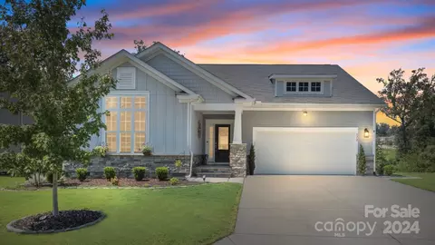 172 Broadleaf Dr, Denver, NC 28037