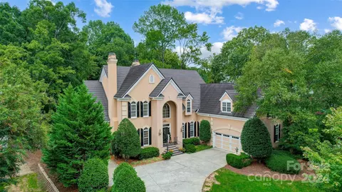 2711 Flintgrove Rd, Charlotte, NC 28226