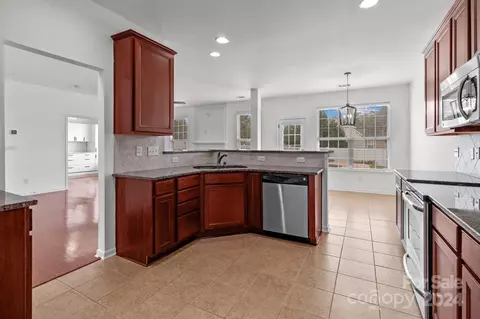 3392 Brackhill St, Davidson, NC 28036 photo 8