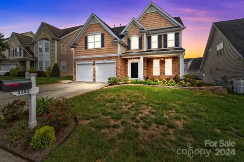 3392 Brackhill St, Davidson, NC 28036 photo 2