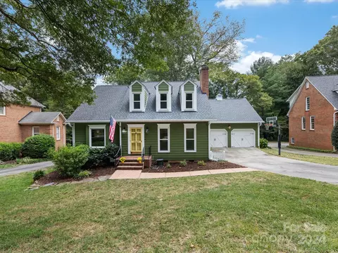 10207 Hanover Woods Pl, Charlotte, NC 28210