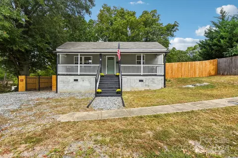Other - 302 Spring St, Union, SC 29379 photo 1 of 16