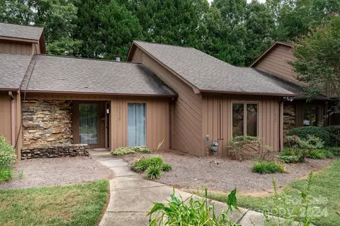 1716 12th Ne St NE, Hickory, NC 28601