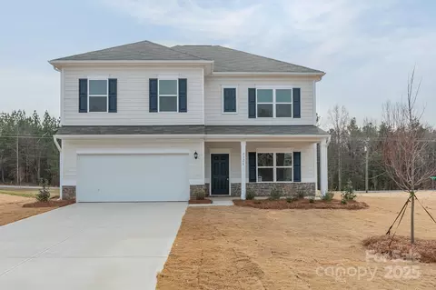 2326 Palomino Ct, Sherrills Ford, NC 28673