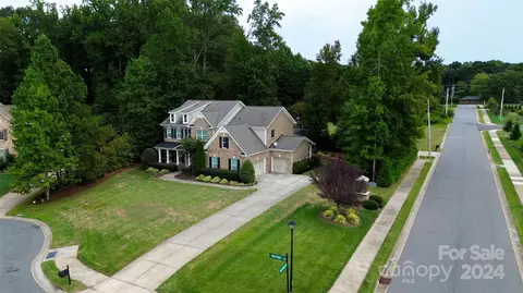 7404 Solitude Ct, Mint Hill, NC 28227