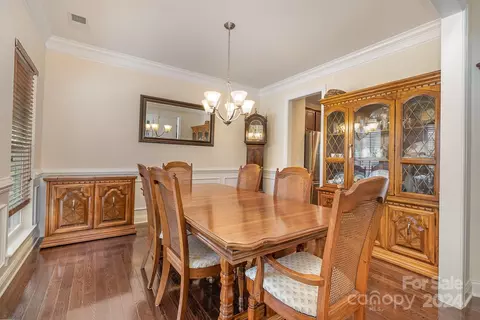 16403 Leavitt Ln, Davidson, NC 28036 photo 4