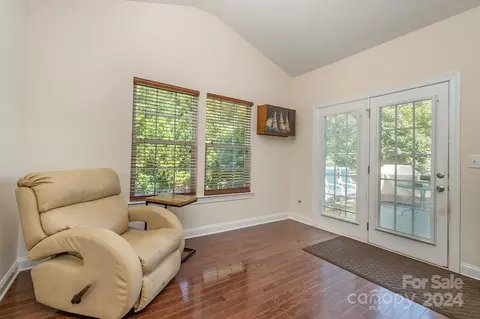 16403 Leavitt Ln, Davidson, NC 28036 photo 12
