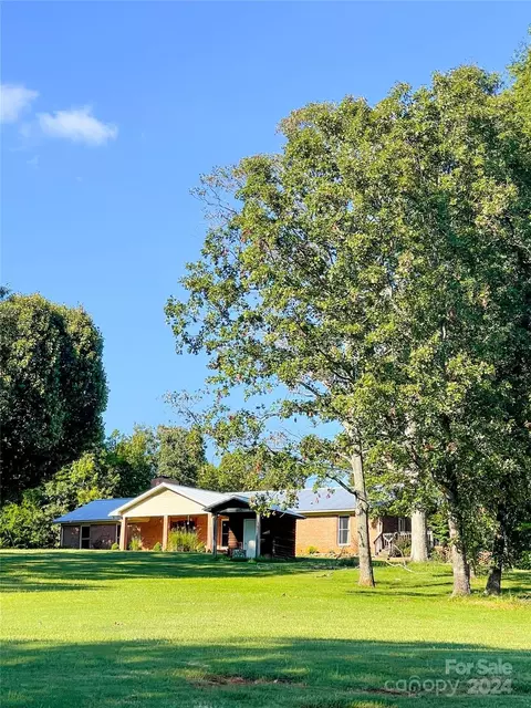 1610 Sierra Rd, York, SC 29745