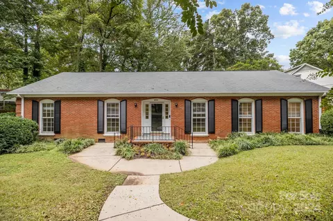 4820 Montclair Ave, Charlotte, NC 28211