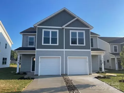 610 Smith A St #A, Mooresville, NC 28115