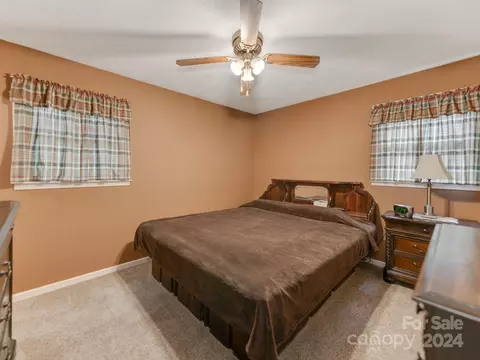 Bedroom - 11214 Sudbury Rd, Davidson, NC 28036 photo 1 of 7