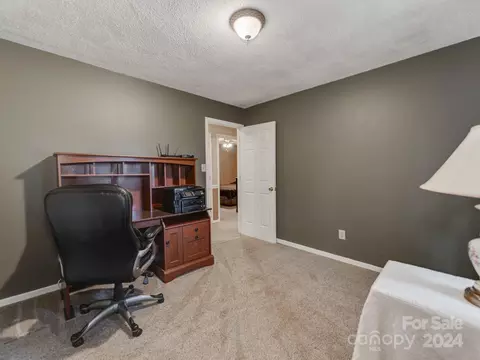 Bedroom - 11214 Sudbury Rd, Davidson, NC 28036 photo 6 of 7