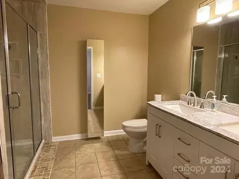 505 2nd Street Ne E4 Pl NE #E4, Conover, NC 28613 photo 12