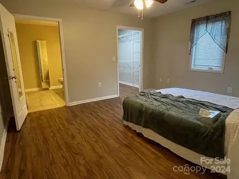 505 2nd Street Ne E4 Pl NE #E4, Conover, NC 28613 photo 11