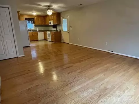 505 2nd Street Ne E4 Pl NE #E4, Conover, NC 28613 photo 7
