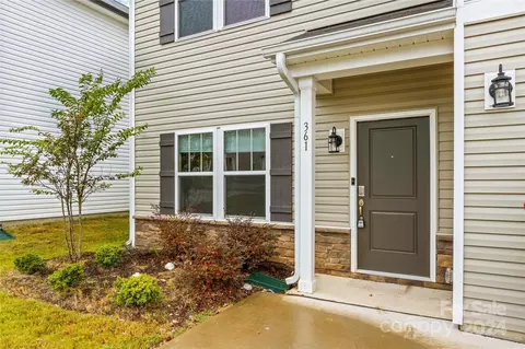 361 Copes Ct, Kannapolis, NC 28081 photo 2