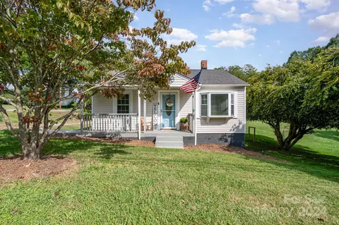 124 Academy St, Franklinville, NC 27248