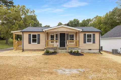 222 E Boston Ave, Bessemer City, NC 28016
