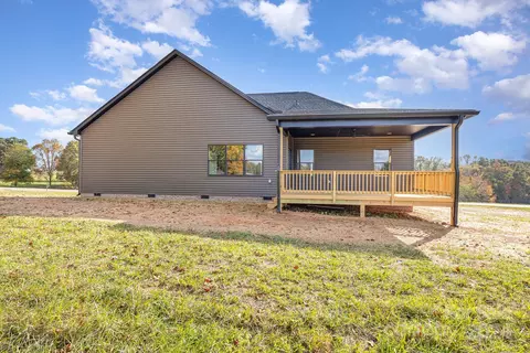 150 Galliher Rd, Harmony, NC 28634 photo 25