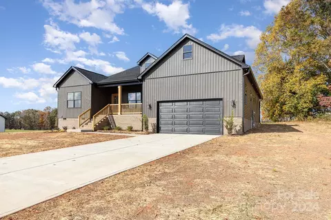 150 Galliher Rd, Harmony, NC 28634 photo 2