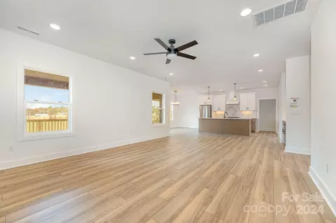150 Galliher Rd, Harmony, NC 28634 photo 11