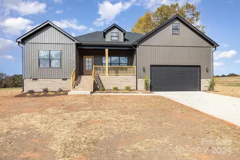 150 Galliher Rd, Harmony, NC 28634