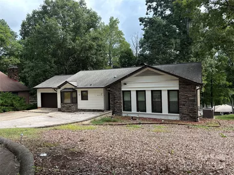 671 Wood Hollow 83 Rd #83, Taylorsville, NC 28681
