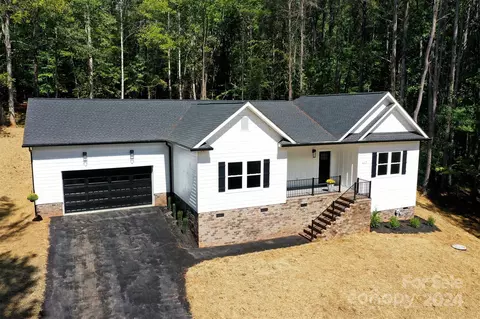 417 Hopewell Church Rd, Catawba, NC 28609