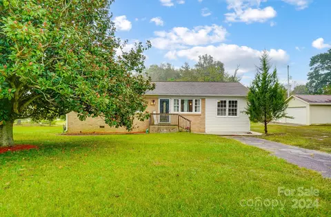 6916 Mill Grove Rd, Indian Trail, NC 28079