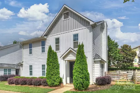 1523 Briar Creek B Rd #B, Charlotte, NC 28205