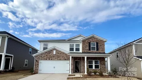 153 Shepherds Landing Dr, Mooresville, NC 28115