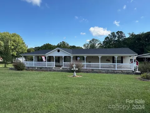 4232 Boggs Rd, Claremont, NC 28610