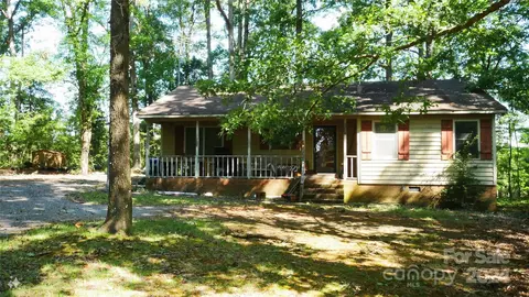 4412 Parkwood School Rd, Monroe, NC 28112