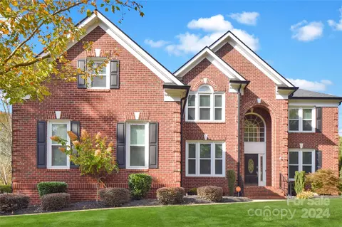 5722 Legacy Cir, Charlotte, NC 28277