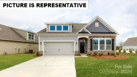 123 Sari St, Troutman, NC 28166