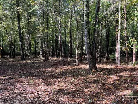 00 Hawkins Creek Rd, Hendersonville, NC 28791