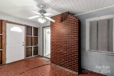 Exterior - 813 Potter Rd, Lancaster, SC 29720 photo 6 of 8