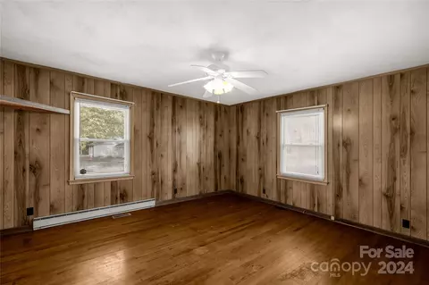 Bedroom - 813 Potter Rd, Lancaster, SC 29720 photo 3 of 4