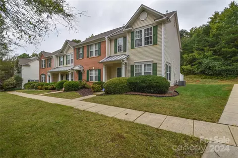 12431 Jessica Pl, Charlotte, NC 28269