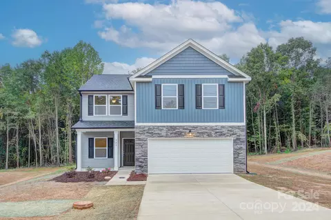 241 Robinson Clemmer Rd, Dallas, NC 28034