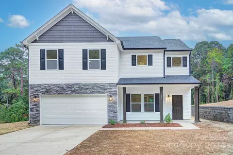 253 Robinson Clemmer Rd, Dallas, NC 28034