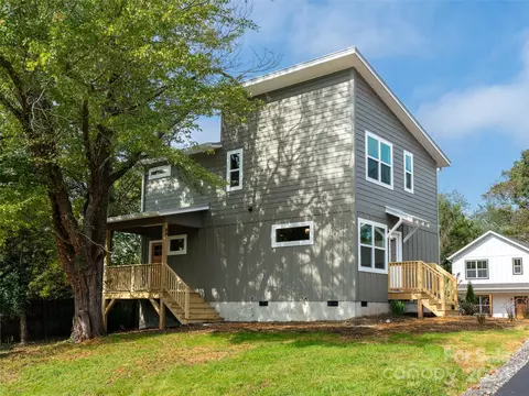 44 Gudger Rd, Candler, NC 28715