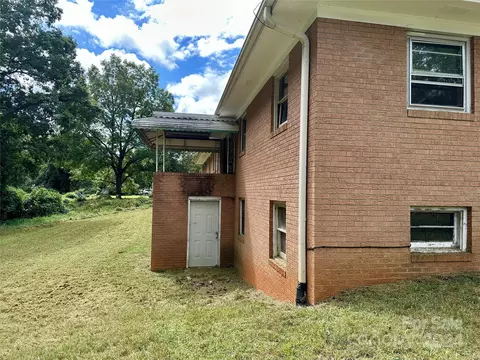 Exterior - 274 Ledbetter Rd, Spindale, NC 28160 photo 8 of 10