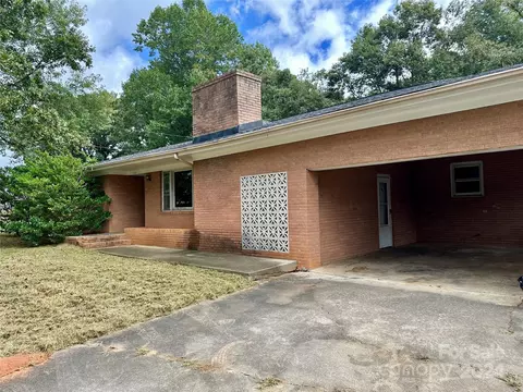 Exterior - 274 Ledbetter Rd, Spindale, NC 28160 photo 2 of 10