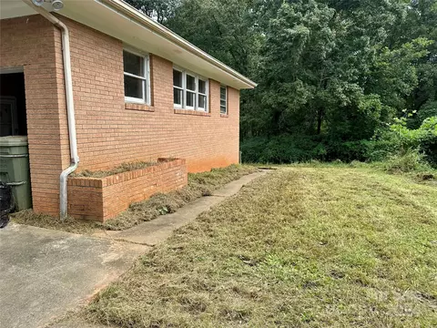 Exterior - 274 Ledbetter Rd, Spindale, NC 28160 photo 6 of 10