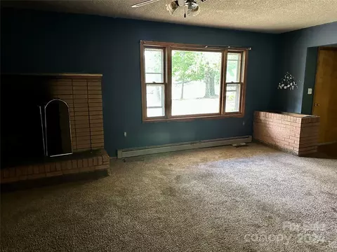 Living - 274 Ledbetter Rd, Spindale, NC 28160 photo 3 of 6